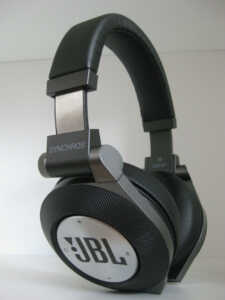 JBL E50 BT wireless Bluetooth over ear kopfhörer
